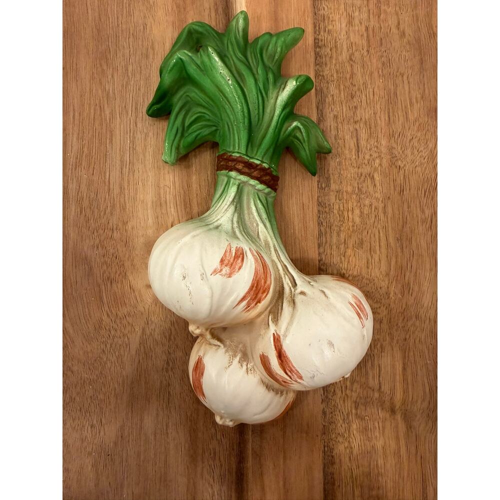 Vintage Hand-Painted Garlic Wall Plaque - Farmhouse‎ Decor